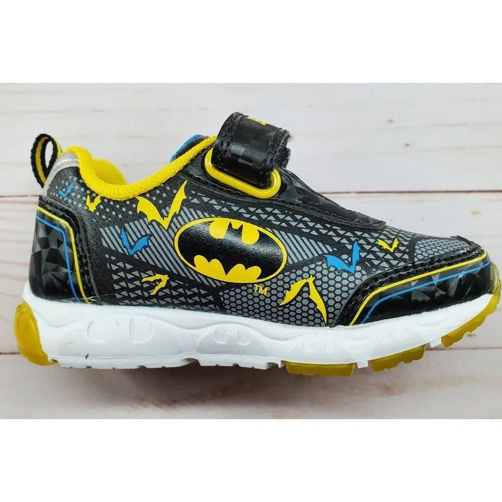 Batman Light Up Shoes Sneakers Toddler Size 6 Black DC Comics Super Hero‎ Gotham